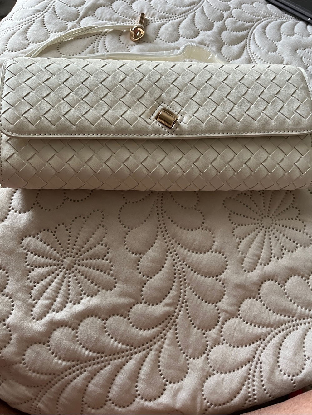 Elegant Woven Wristlet Clutch - Cream